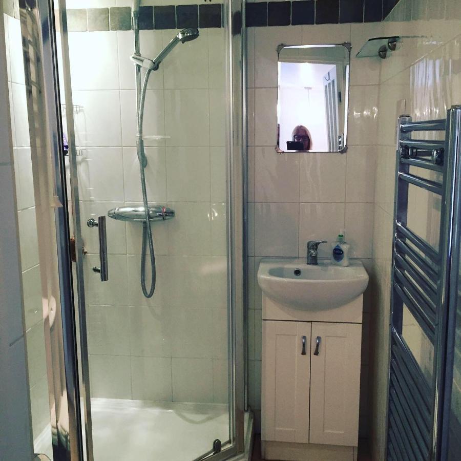 Cricketers Cottage B&B Западен Молинг Екстериор снимка