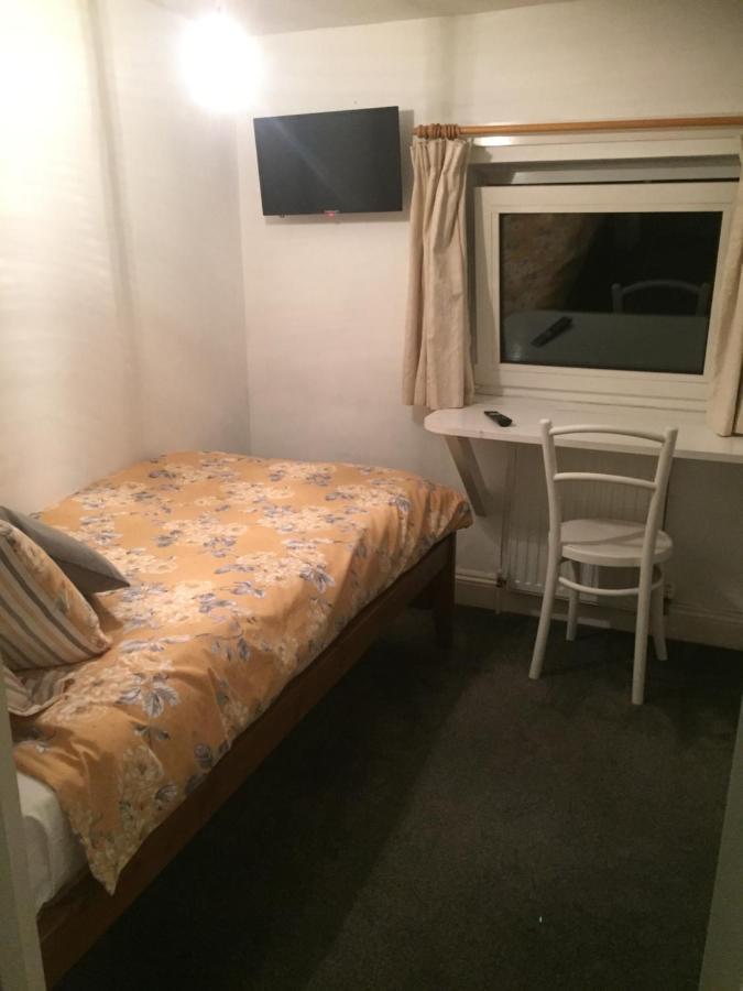 Cricketers Cottage B&B Западен Молинг Екстериор снимка