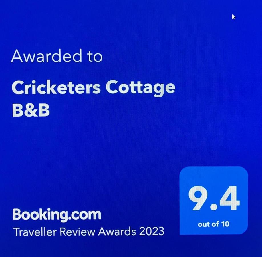 Cricketers Cottage B&B Западен Молинг Екстериор снимка